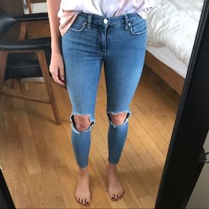 Free People Busted Knee Skinny Jeans